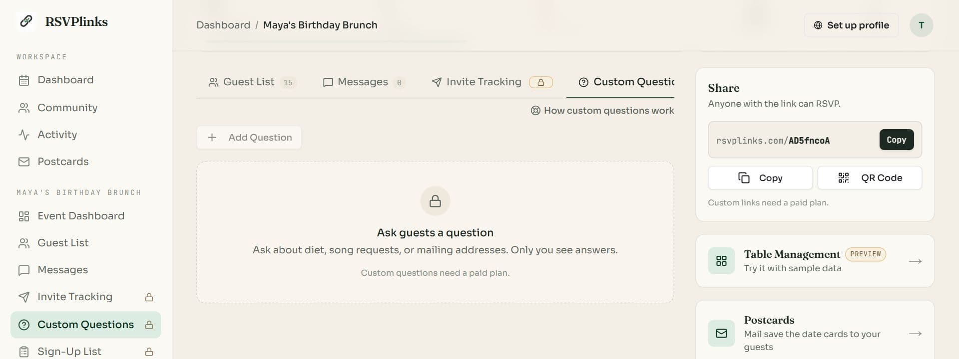 An event dashboard on the Free plan with padlocks beside Invite Tracking, Custom Questions and Sign-Up List and a notice that custom questions need a paid plan